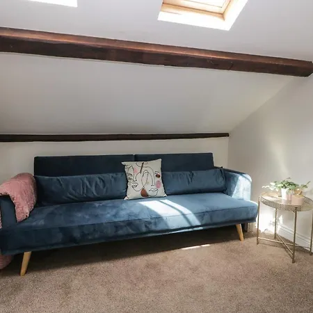 3 Old Pharmacy Court *