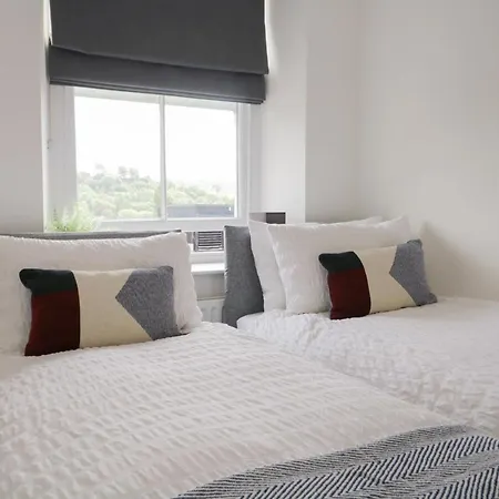 Apartament 3 Old Pharmacy Court *