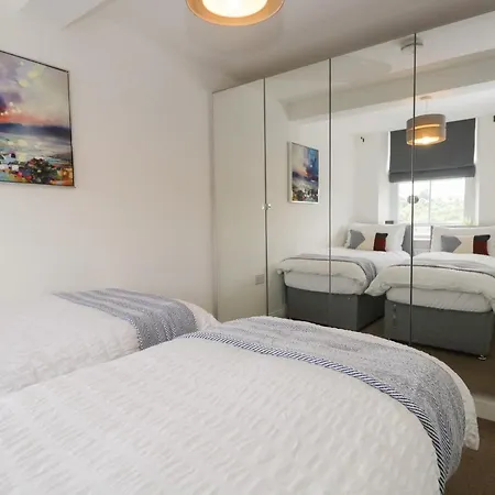 3 Old Pharmacy Court