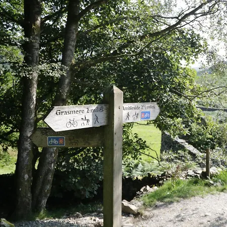 3 Old Pharmacy Court Apartament *